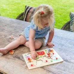 Engelhart Vormenpuzzel Boerderij Junior 22 X 30 Cm Hout 13-delig -Exporteren puzzels winkel 550x365 1