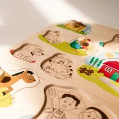New Classic Toys Grote Houten Legpuzzel Boerderijdieren 16 Puzzelstukjes - FSC 100%-gecertificeerd Hout 17 New Classic Toys Grote Houten Legpuzzel Boerderijdieren 16 Puzzelstukjes - FSC 100%-gecertificeerd Hout -Exporteren puzzels winkel 550x368 4