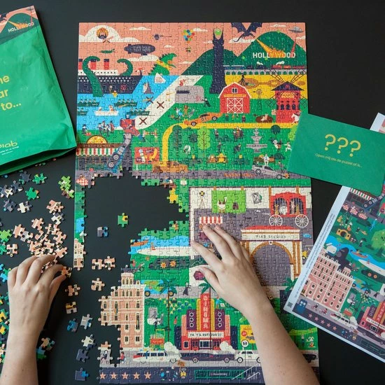 Puzzle In A Bag - Hollywood Gone Wrong - Puzzel 1000 Stukjes 9 Puzzle In A Bag - Hollywood Gone Wrong - Puzzel 1000 Stukjes - Afbeelding 7